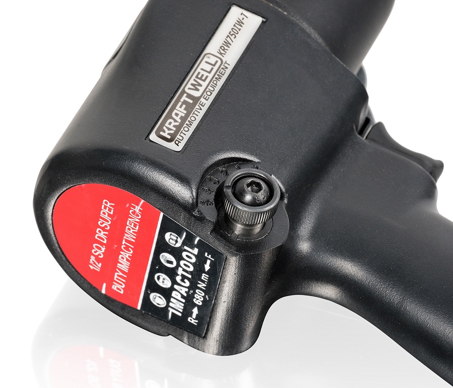 KraftWell KRW750IW-T Гайковерт пневматический 1/2", 780 Нм с комплектом ударных головок