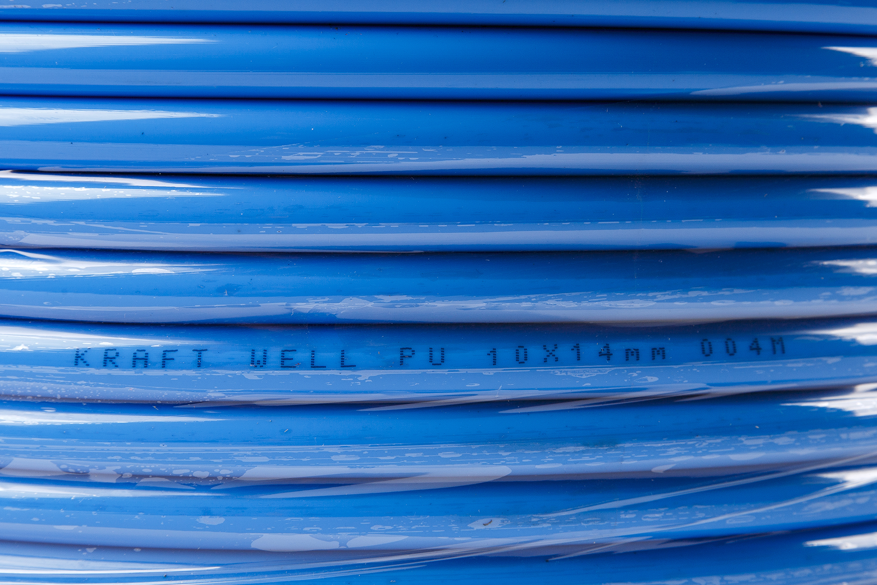 KraftWell KRW-HS1014PU/1 Шланг полиуретановый 10X14 мм, 1 м