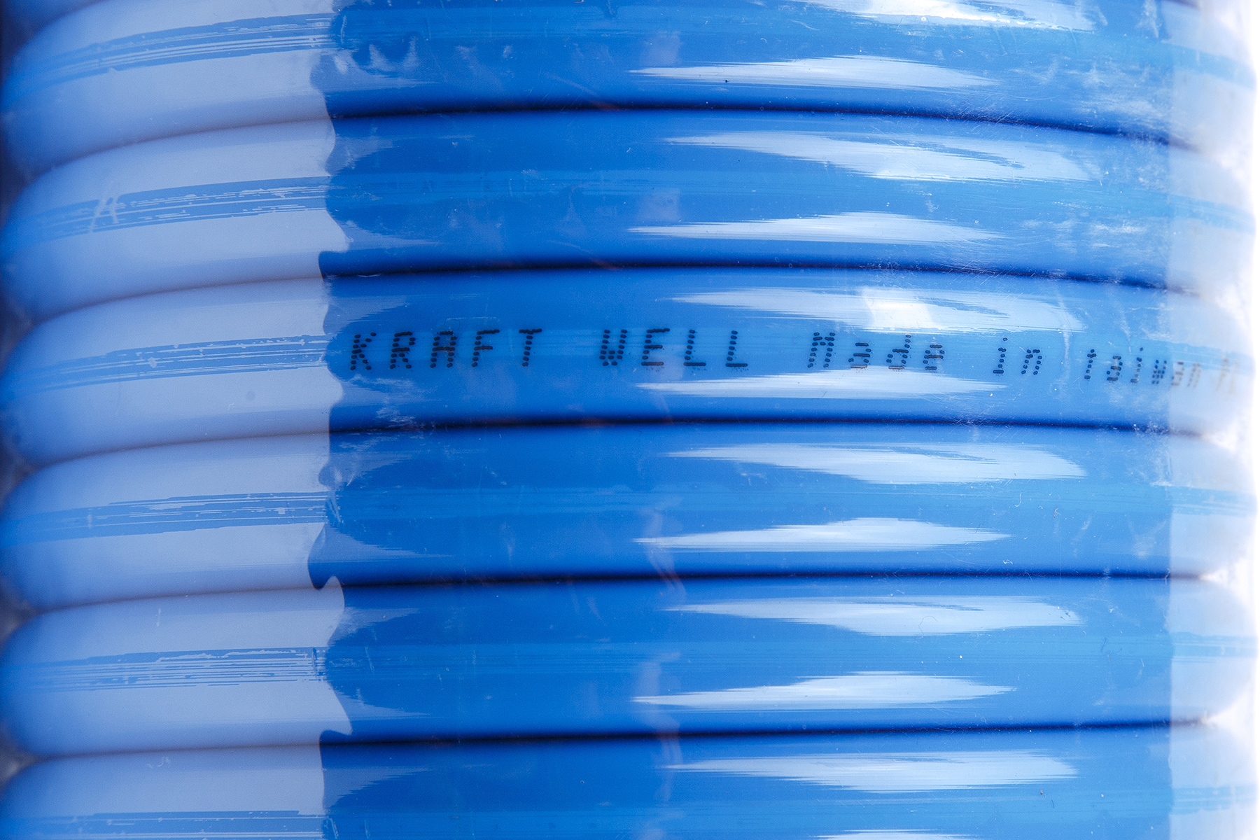 KraftWell KRW-HC101410 Шланг полиуретановый 10 м, 10х14 мм, БРС